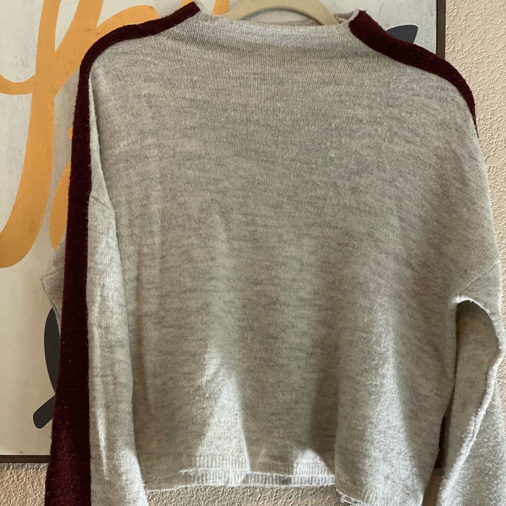 Urban Outfitters crop sweater